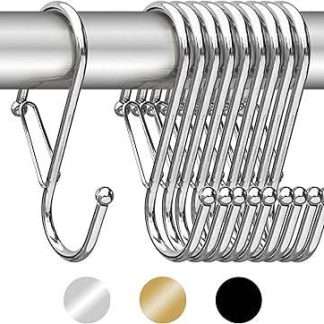 10 S-shaped hooks with anti-fall closure. S hooks with latch. Lockable S-hooks, closed. chrome color