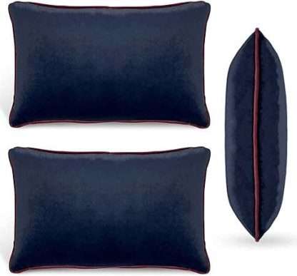 Set of 2 cushions made of soft velvet, in navy blue and maroon edge. With pipe type edge. Size 30x50cm